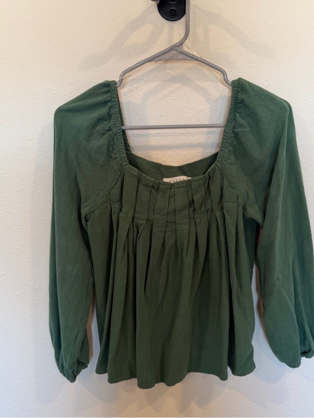 Pleated Square-Neck Long-Sleeve Blouse in Olive Green